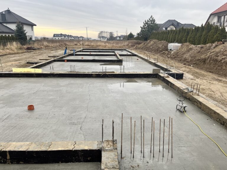 96B233E0-797B-41CE-BD63-70622C630930_1_105_c